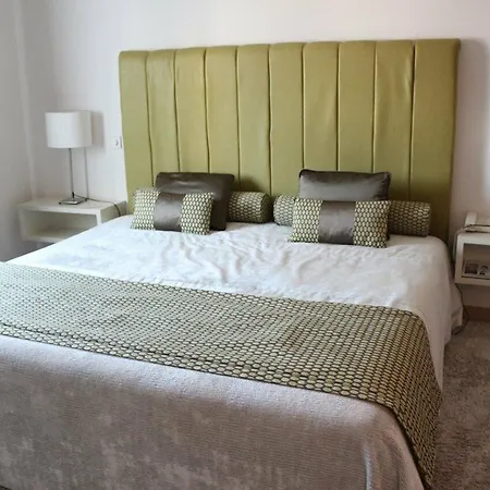 De Sao Francisco Otel 4*
